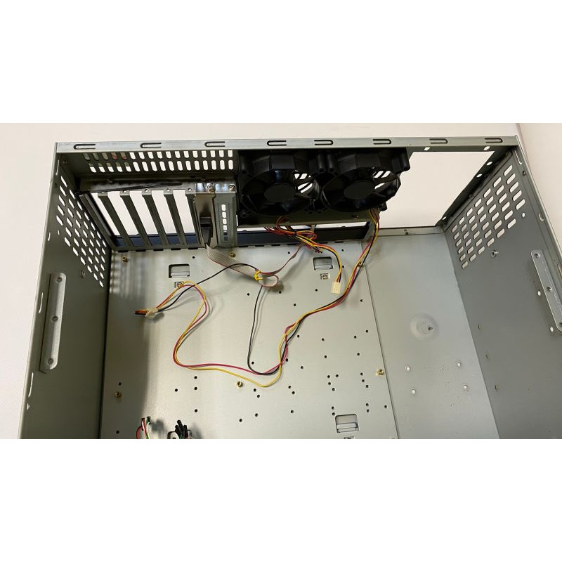 БУ Корпус для сервера 4U, ATX, 6 x 3.5", 2 x 5.25" ATX