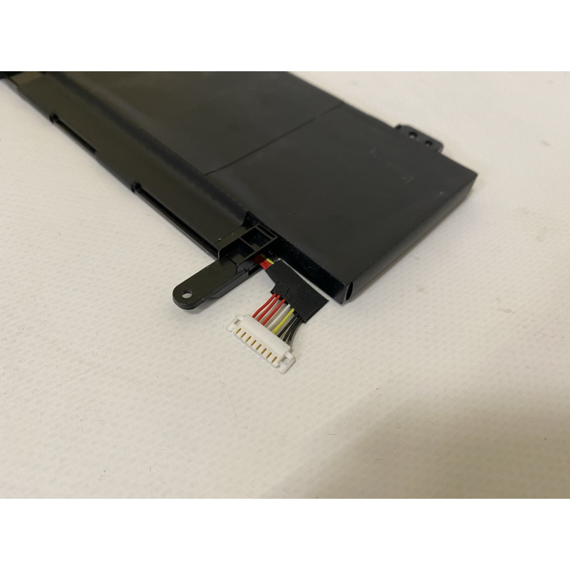 БУ Оригінальна батарея для ноутбука Asus Rog GL703G (76Wh, 15.4V, 4940 mAh, C41N1716)