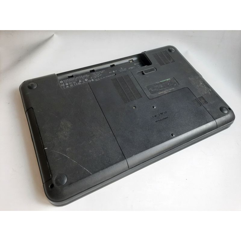 БУ Ноутбук 15.6" HP Pavilion G6-2201, AMD A6-4400 (2.7 ГГц), 2GB DDR3, Radeon HD 7670, 32GB SSD