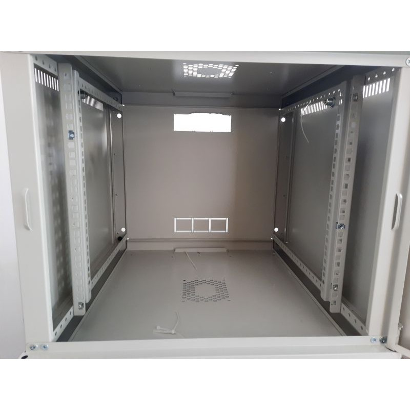 БУ Шкаф настенный 9U 570x510x575 CSV, дверцы оргстекло (958-А-ШН)