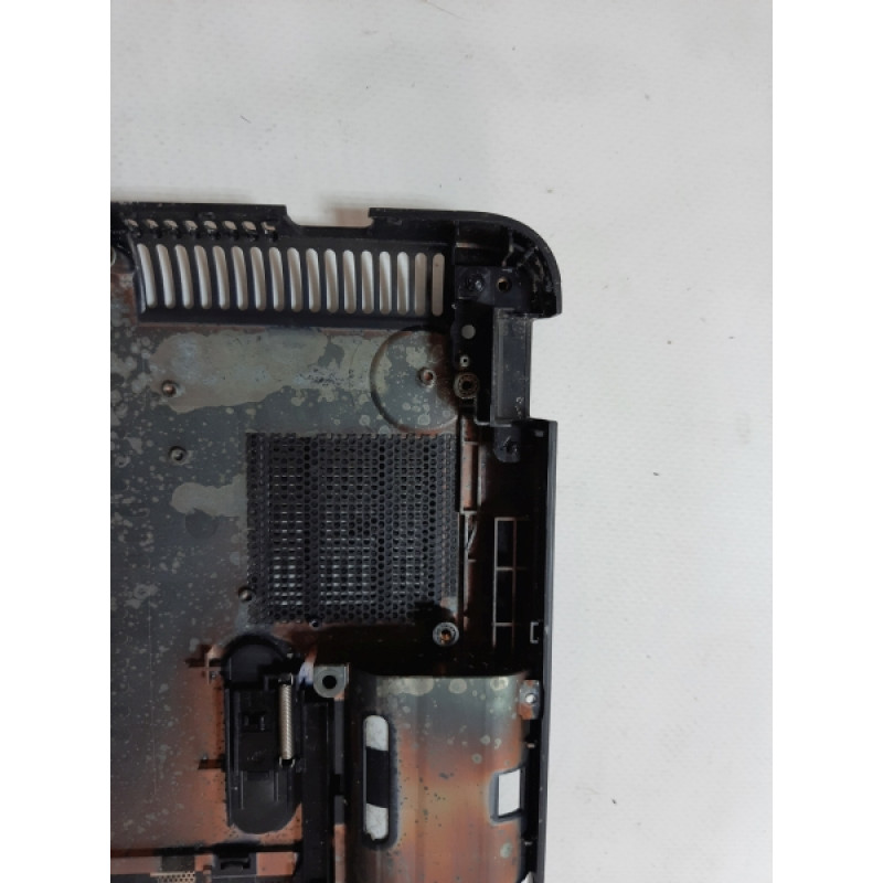 БУ Корпус (нижня частина) у зборі для ноутбука HP 650 (688253-001/687703-001)