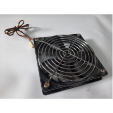 Used Fan AVC DA12025B12L (120x120x25, 4pin, 12v 0.30a)