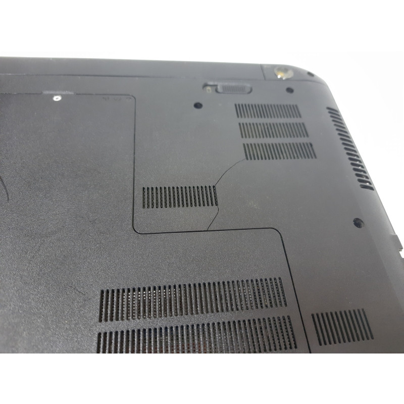 БУ Ноутбук 15.6" HP 250 G2, Core i5-3230M (2.6 ГГц), 4GB DDR3, GeForce GT 820M, 500GB HDD