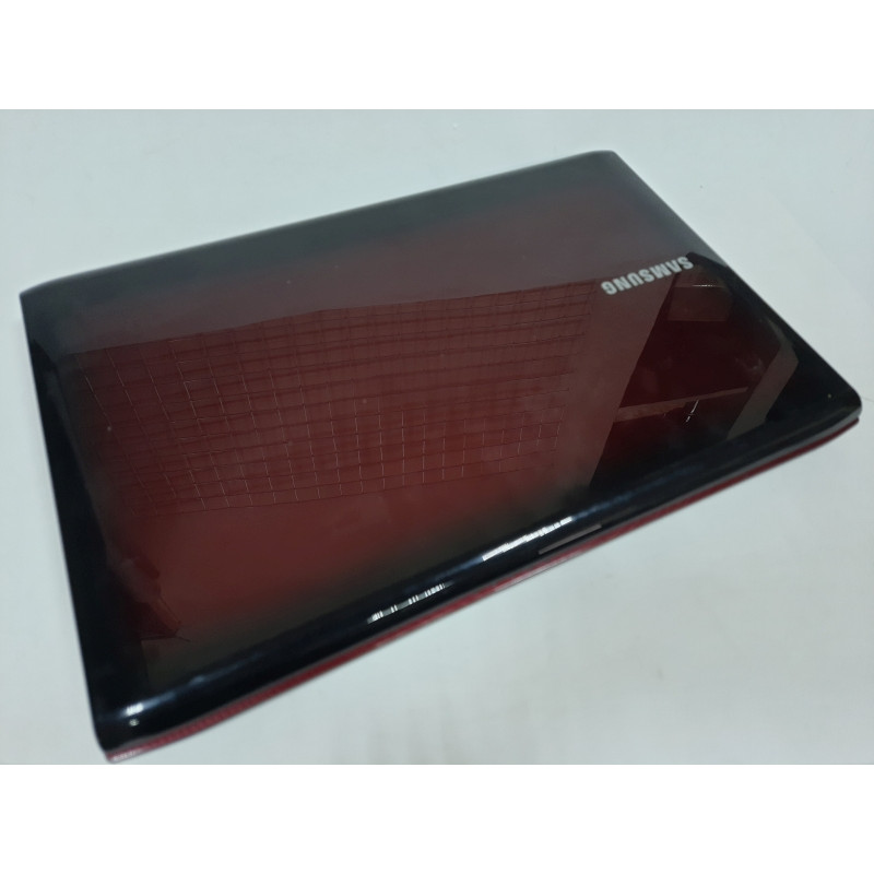 БУ Ноутбук 15.6" Samsung R538, Core i3-330M (2.13 ГГц), 4GB DDR3, GeForce 330M, 500GB HDD