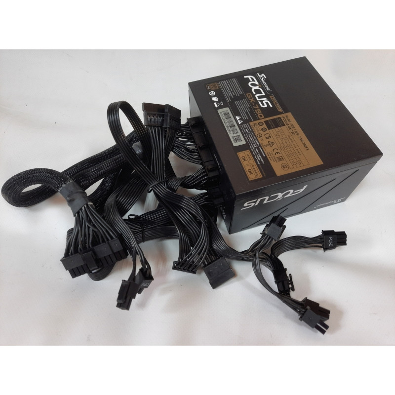 Power supply unit 750 W Seasonic Focus Gold, 24+4+4 pin, video cards - 4x(6+2pin), 120 mm, ATX, GX-75