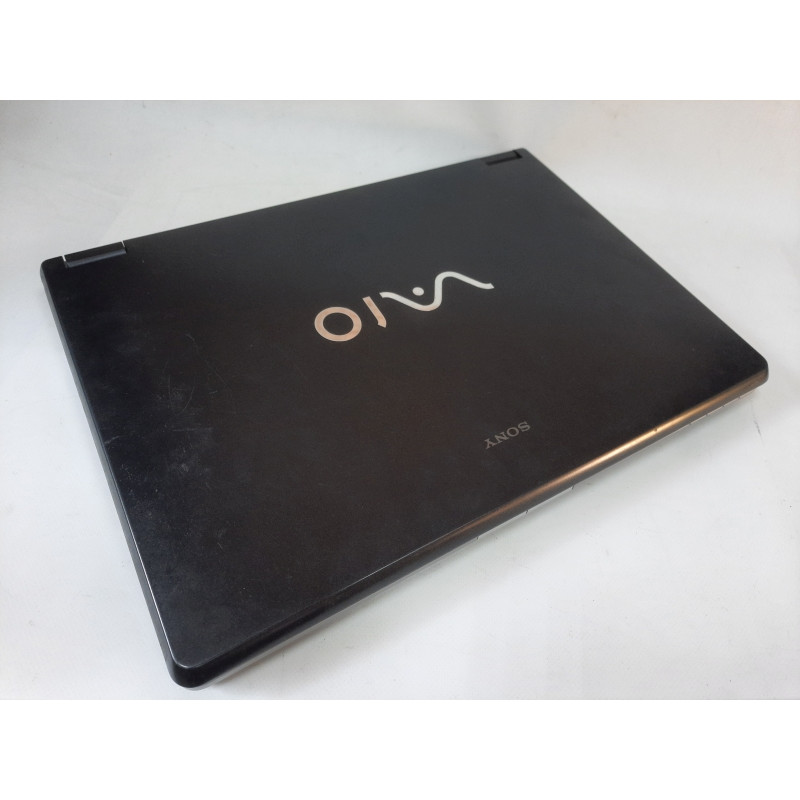 Used Laptop 17" Sony VGN-AR71SR, Core 2 Duo T8100 (2.1 GHz), 4GB DDR2, GeForce 8400M, 300GB
