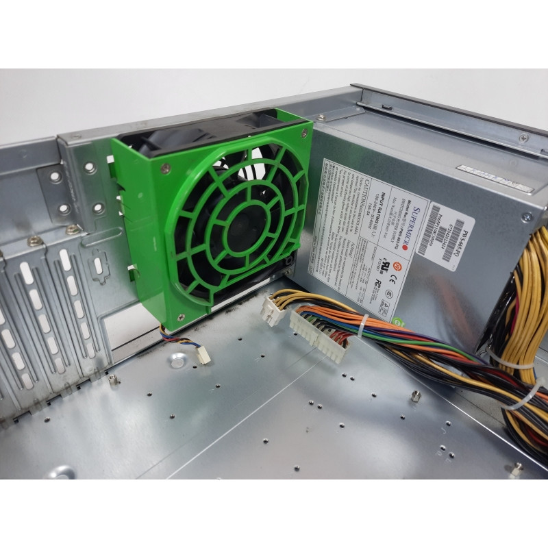 Used Tower server case Supermicro CSE-733, 426x531x178mm, EATX, 4x3.5" hot-swap, 655W