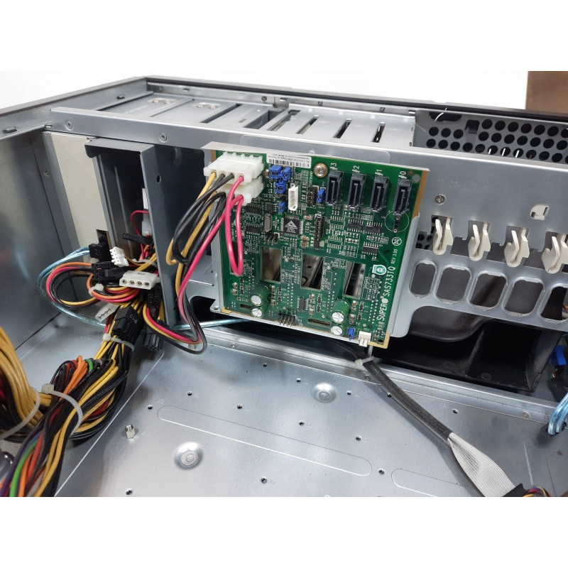 Used Tower server case Supermicro CSE-733, 426x531x178mm, EATX, 4x3.5" hot-swap, 655W