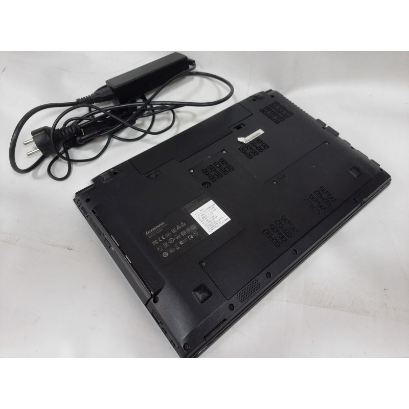 БУ Ноутбук 15.6" Lenovo B560, Core i3-380M (2.53 ГГц) 2GB DDR3, Intel HD, 320GB