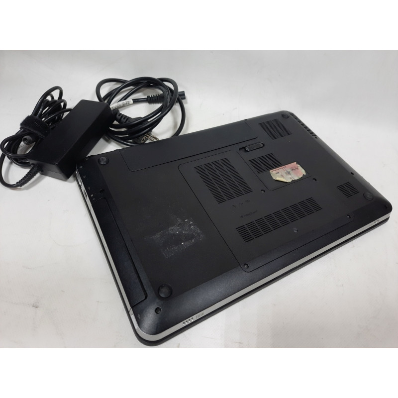 БУ Ноутбук 15.6" HP Pavilion dv6-3025er, Core i3-370M (2.4 ГГц) 3GB DDR3, Radeon HD 5650, 500GB HDD
