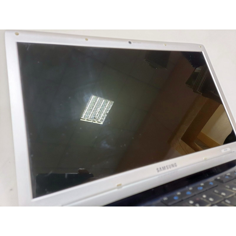 БУ Ноутбук 17.3", Samsung R730, Pentium T4400 (2.2 GHz) 2GB DDR3, Intel GMA 4500M, 250GB HDD