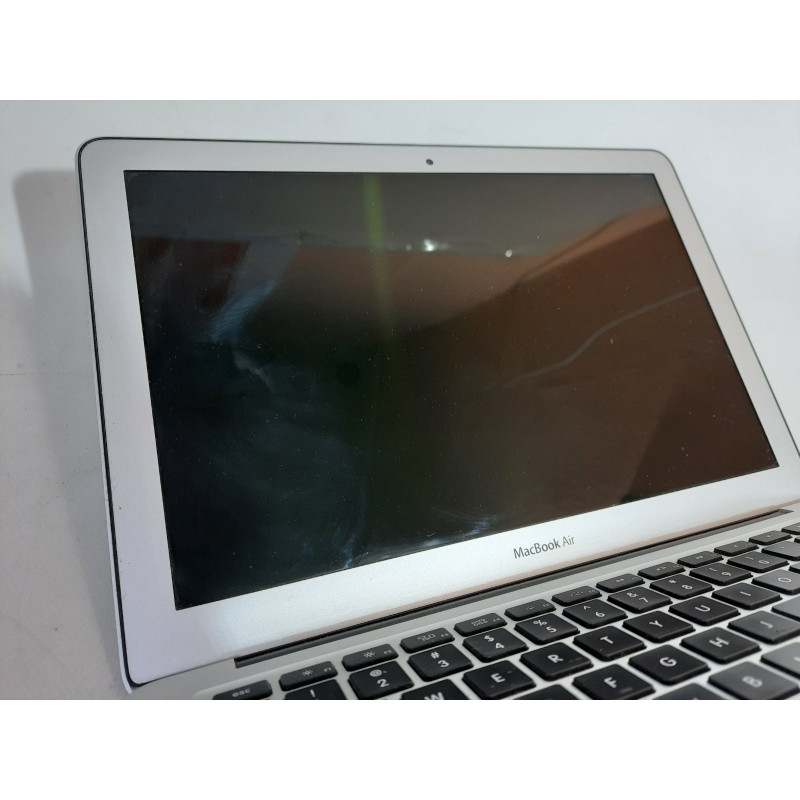 БУ Ноутбук 13.3" Apple MacBook Air 2017, Core i5-5350U (1.8ГГц) 8GB DDR3, Intel HD 6000, 256GB SSD