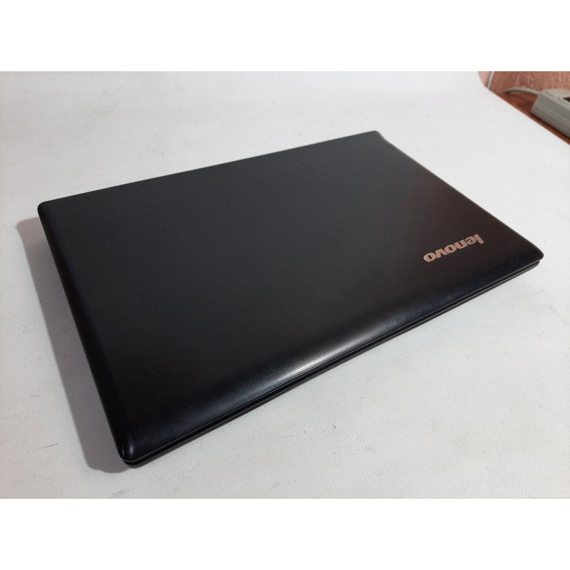 БУ Ноутбук 15.6" Lenovo G575, AMD Dual-Core E-300 (1.3 ГГц) 2GB DDR3, Radeon HD 6310, 250GB HDD