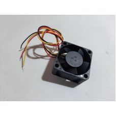 Case fan 1U Sunon 40x40x28mm, 12v 1.38W, 3wire (MB40201VX-000U-G99)