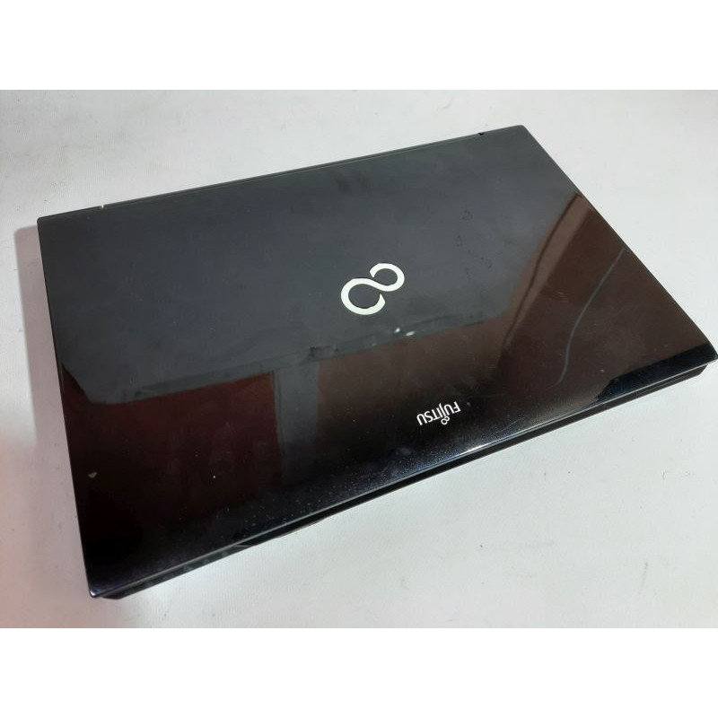 Laptop 15.6" Fujitsu Lifebook AH532, i3-2370M (2.4GHz) 4GB DDR3, Intel HD, 120GB SSD