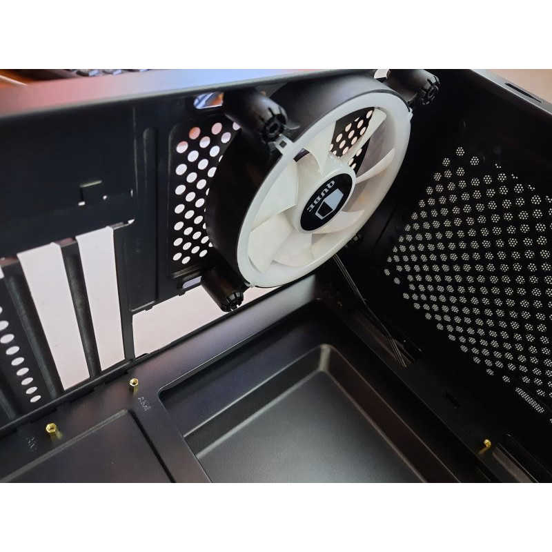 БУ Корпус Qube Artline X33, 450x405x195, без БП (нижній) ATX