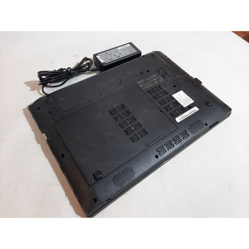 БУ Ноутбук 13.3" Lenovo IdeaPad V370, i3-2350M (2.3 ГГц) 4GB DDR3, Intel HD, 500GB HDD