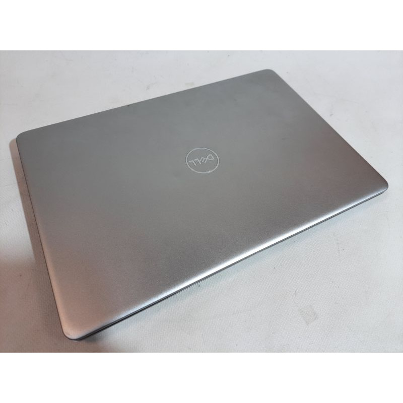 БУ Ноутбук 13.3" Vostro 5370, i5-8250U (1.6 ГГц) 16GB DDR4, Intel UHD 620, 256GB SSD M.2