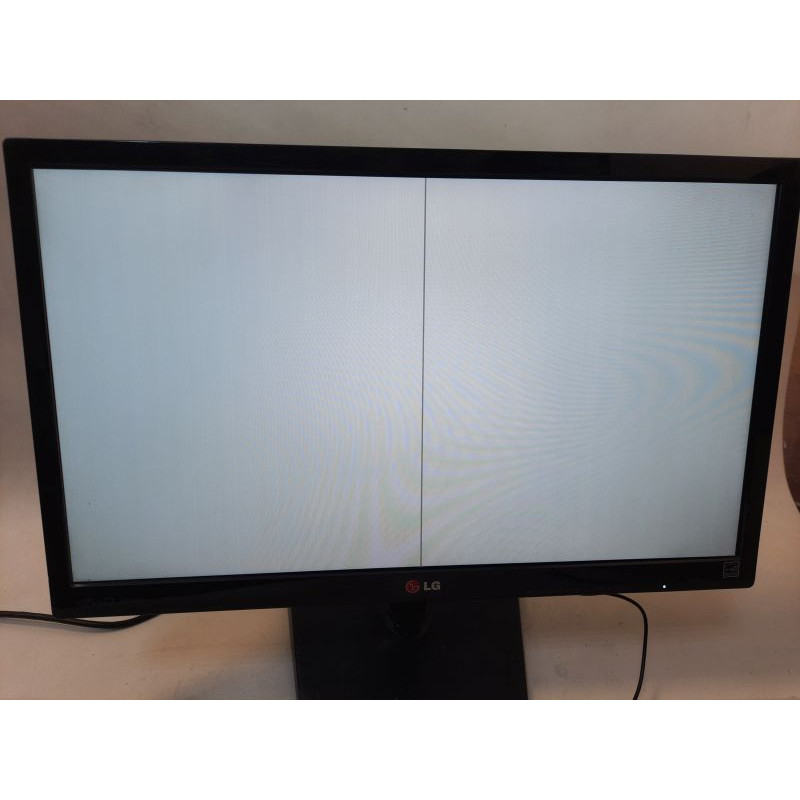 Markdown! BU Monitor 21.5" LED AH-IPS, LG 22MP55D_0133, FullHD, 5 ms, VGA, DVI (stripe)