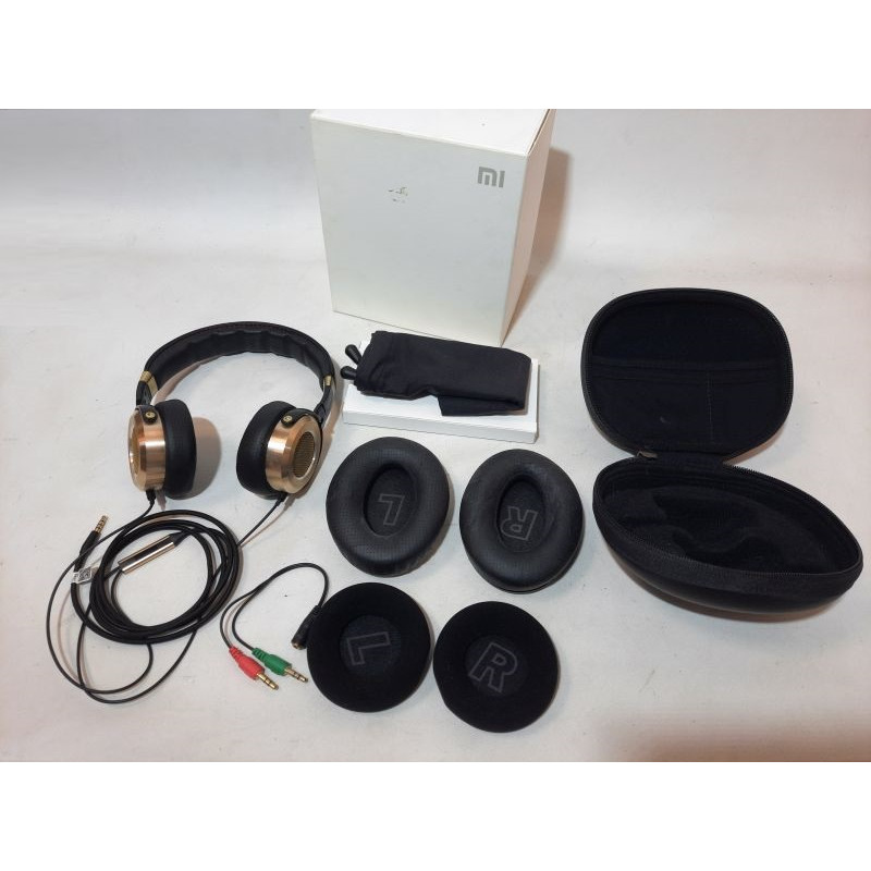 БУ Навушники з мікрофоном Xiaomi Mi Headphones Black/Gold