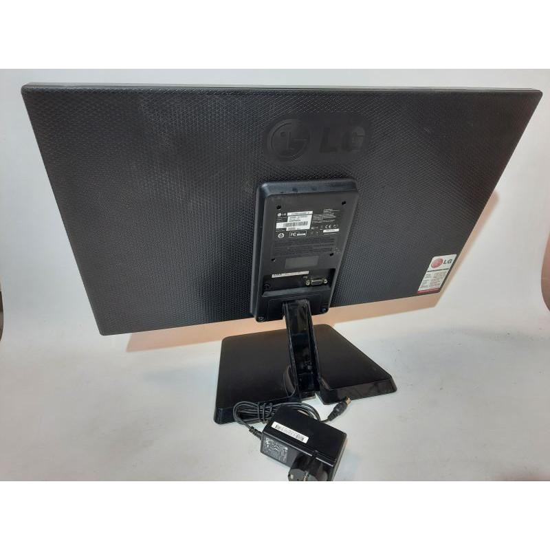 Уценка! БУ Монитор 21.5" LED TN, LG 22EN33S_А584, 1920x1080 (16:9), 5мс, VGA (засвет)