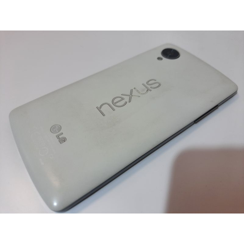 Used Smartphone 4.95" Google (LG) Nexus 5 (D821) 16Gb White