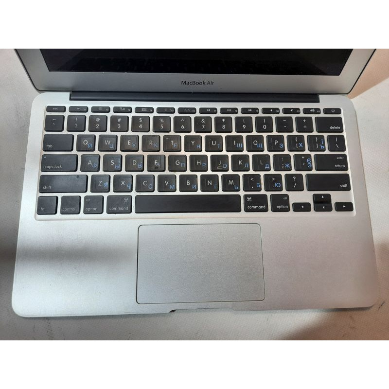 БУ Ноутбук 11.6" Apple MacBook Air 2012, Core i5-3317U (1.7 ГГц) 4GB DDR3, Intel HD 4000, 256GB SSD