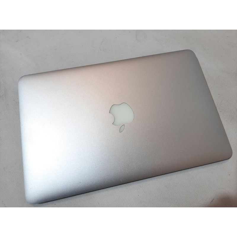 БУ Ноутбук 11.6" Apple MacBook Air 2012, Core i5-3317U (1.7 ГГц) 4GB DDR3, Intel HD 4000, 256GB SSD