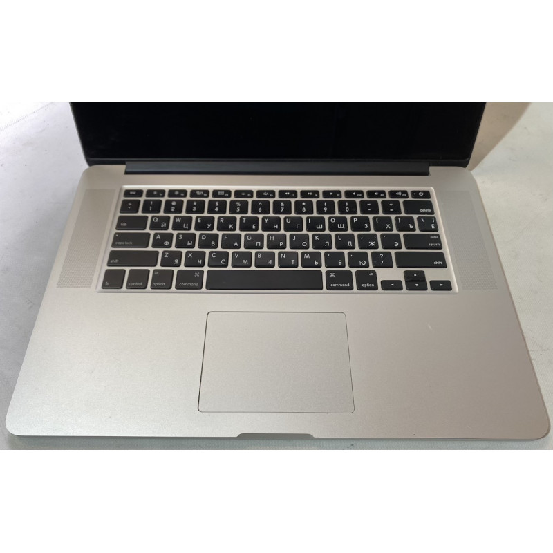 Laptop 15.4" Apple MacBook Pro Mid 2015 Retina, i7 (2.5GHz) 16GB, R9 M370X, 512GB (anti-glare)