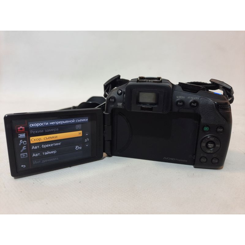 Panasonic Lumix DMC-G6 14-42mm camera, 16.05 MP, 10x optical zoom, 3" display