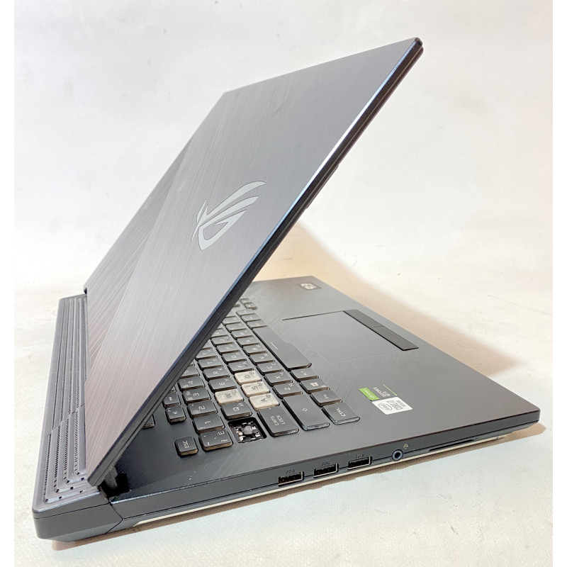 Used Notebook 15.6" ASUS ROG Strix G15, Core i7-10750H (2.6 GHz), 16GB DDR3, GeForce GTX 1650 Ti, 512GB