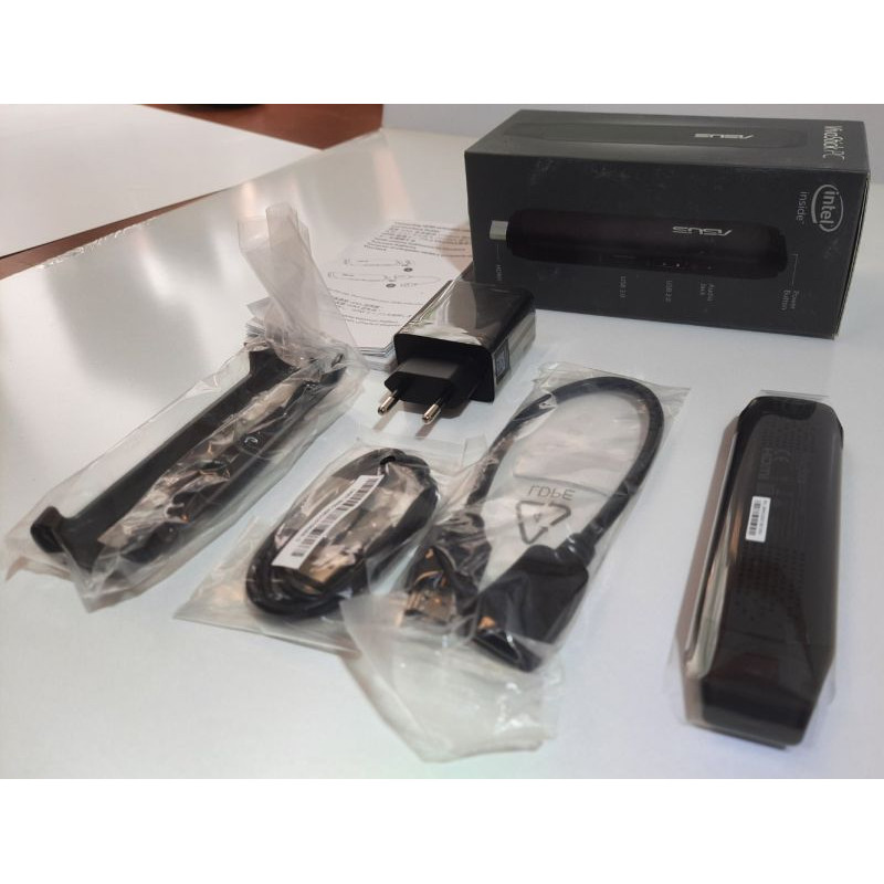 Mini PC Asus VivoStick TS10, Atom Quad Z8350 (1.44Ghz) 2Gb DDR3, Intel HD (HDMI), 32Gb eMMC