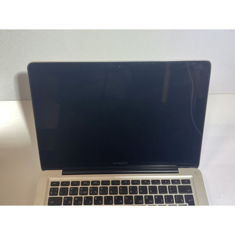 Laptop 13.3" Apple MacBook Pro Mid 2009, Core2Duo P8700 (2.5GHz) 4GB DDR3, Nvidia 9400M, 250 SSD