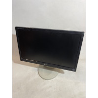 Markdown! BU Monitor 18.5" LED TN, LG Electronics E1942C-BN, 1366x768 (16:9), VGA (not red. leg, jack.)