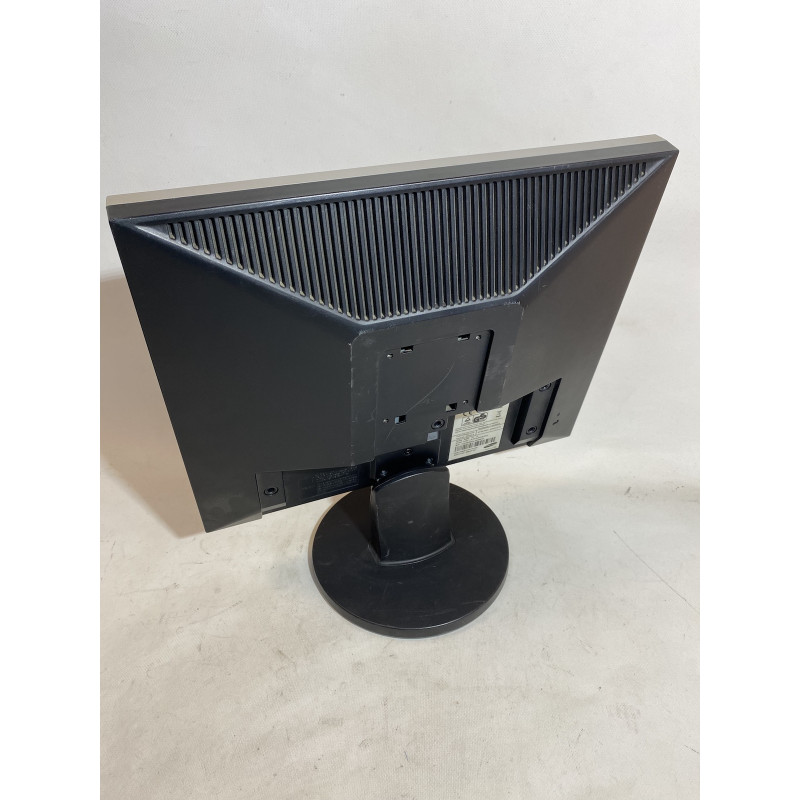 Уценка! БУ Монитор 19" CCFL TN, Samsung 940N, 1280 x 1024, 5 мс, 5:4, VGA (развод на матрице)