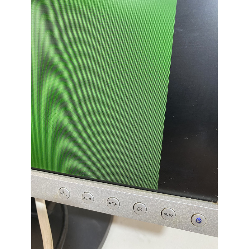 Уценка! БУ Монитор 19" CCFL TN, Samsung 940N, 1280 x 1024, 5 мс, 5:4, VGA (развод на матрице)