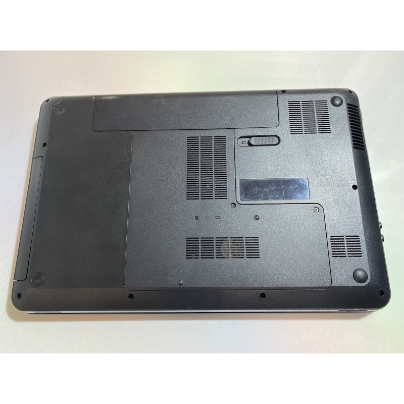 БУ Ноутбук 15.6" HP Pavilion g6-1232er, AMD A6-3400M (1.4 ГГц), 6GB DDR3, Radeon HD 6520G, 500GB HDD