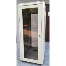 Used Floor-standing cabinet 27U 600X800, glass door/no door, on legs