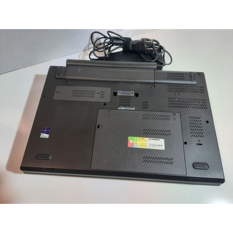 БУ Ноутбук 15.6" Lenovo ThinkPad W540, Core i7-4700MQ (2.4GHz) 16GB DDR3, Quadro K1100M, 250Gb SSD