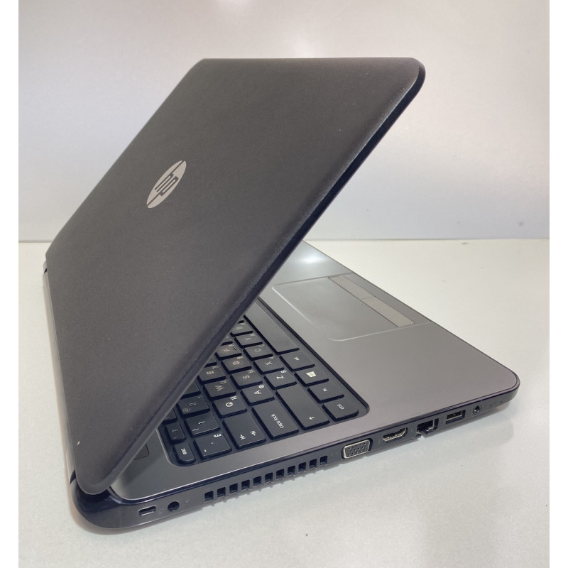 БУ Ноутбук 15.6" HP 250 G3, i5-4210U (1.7 ГГц), 8GB DDR3, GeForce GT 820M, 1 ГБ, 120GB SSD
