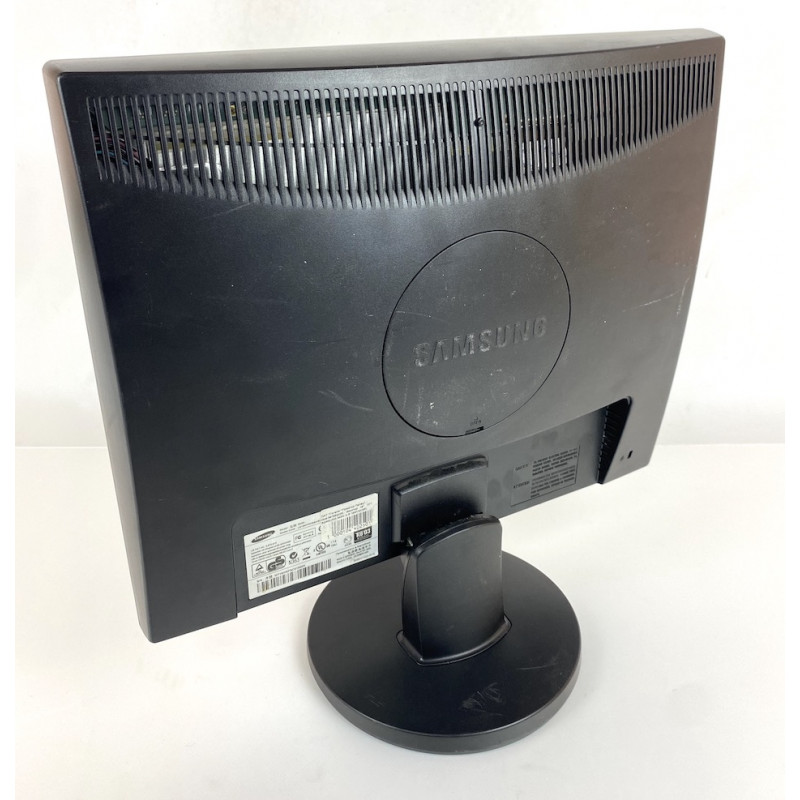 Уценка! БУ Монитор 19" CCFL TN, Samsung 943, 1280 x 1024, 5 мс, 5:4, VGA, (царапины)