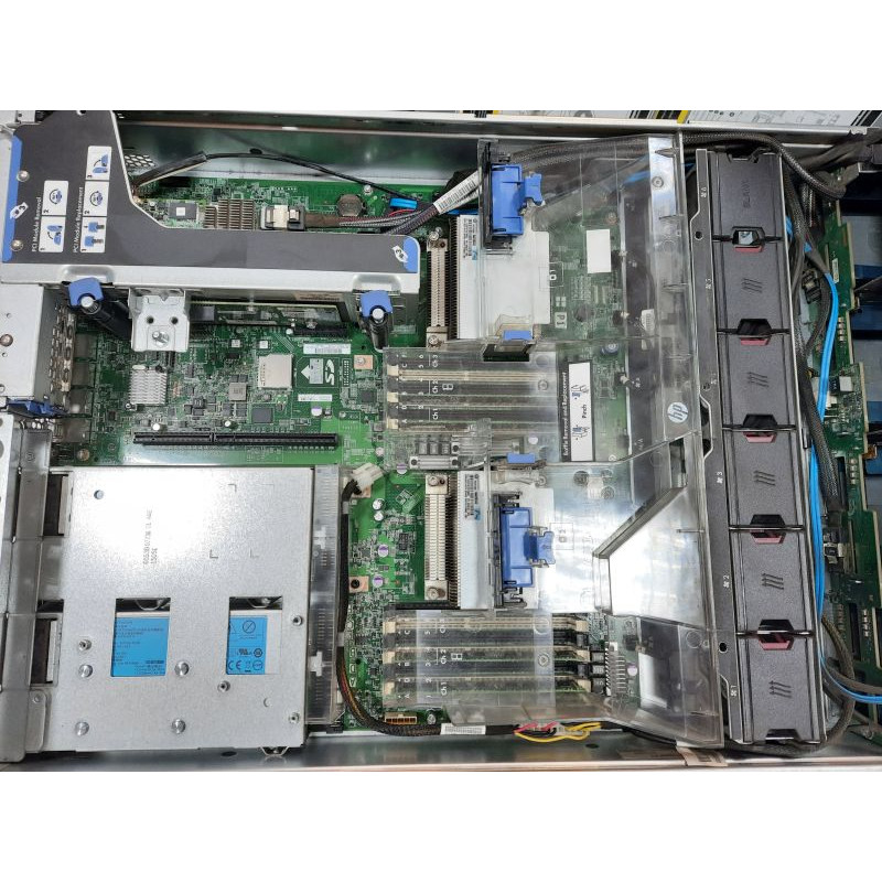 БУ Сервер 2U HP Proliant DL380e Gen8 (8x3.5") 2 х E5-2403, 32Gb DDR3, HDD, 4 х Lan, 2 x 460W