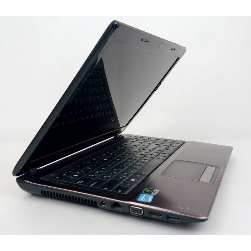 БУ Ноутбук 15.6" Asus K53S, i3-2330M (2.2 ГГц), 4GB DDR3, 1 TB HDD