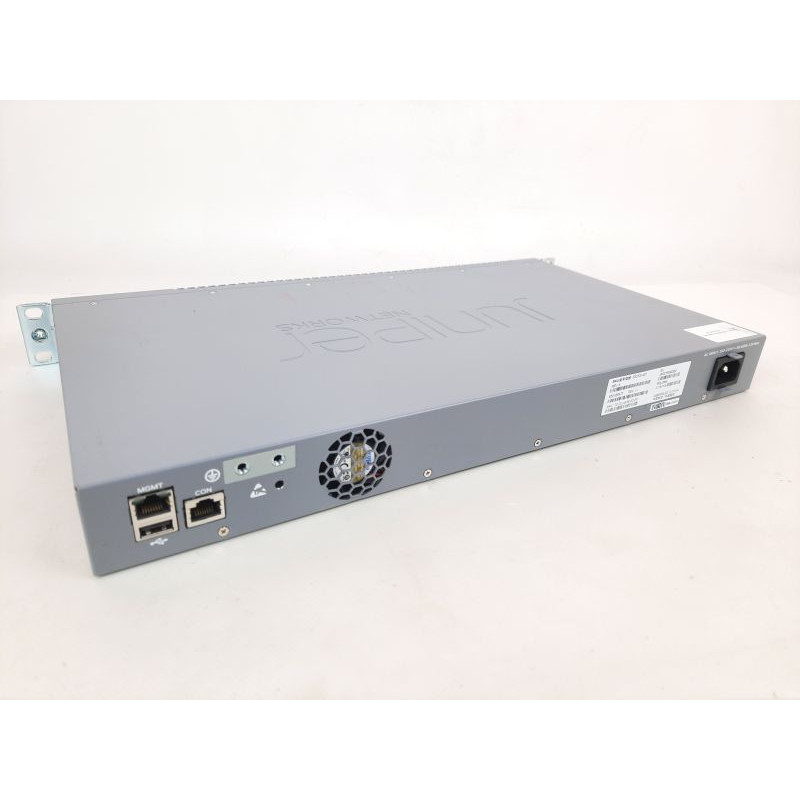 БУ Коммутатор управляемый Juniper EX2300-48T (Layer 3) 48 x Gigabit, 4 x SFP+