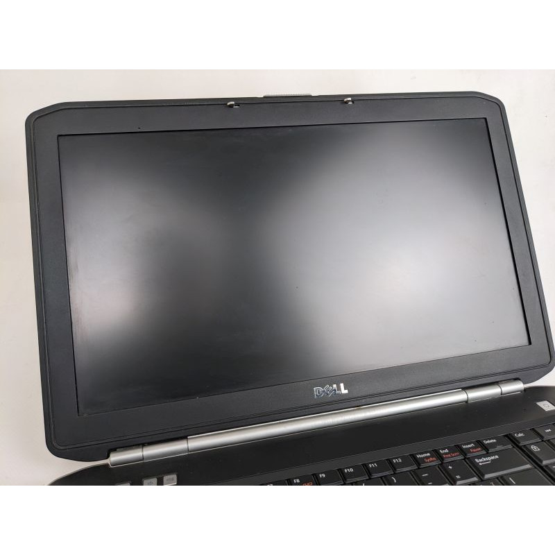 БУ Ноутбук 15.6" Dell Latitude E5520, Core i5-2410M (2.3 ГГц) 8GB DDR3, Intel HD, 120GB SSD
