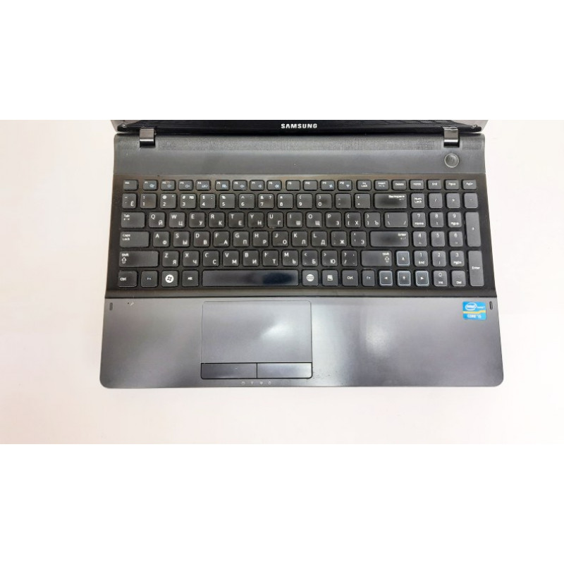 БУ Ноутбук 15.6" Samsung 300E5, Core i3-2350M (2.3 ГГц) 4GB DDR3, Intel HD, 500GB HDD