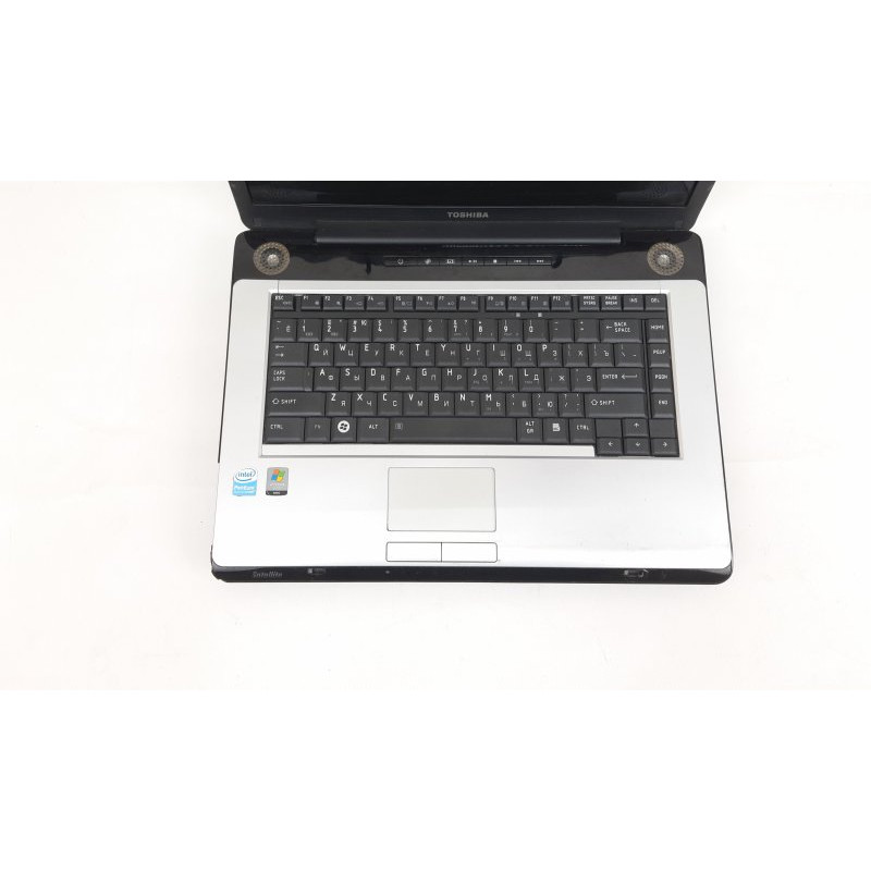 БУ Ноутбук 15.6" Toshiba Satellite A200-23J, Pentium T2370 (1.73 ГГц) 4GB DDR2, HD 2600, 200GB HDD