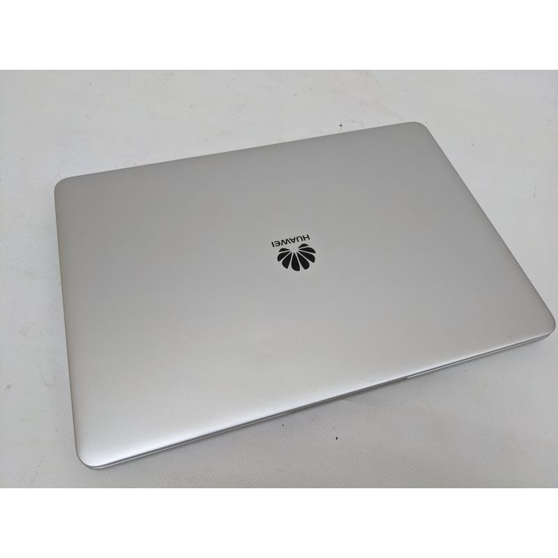 Laptop 14" Huawei MateBook D, Ryzen 5 2500U (2.0 GHz) 8GB DDR4, Radeon Vega 8, 256Gb SSD M.2