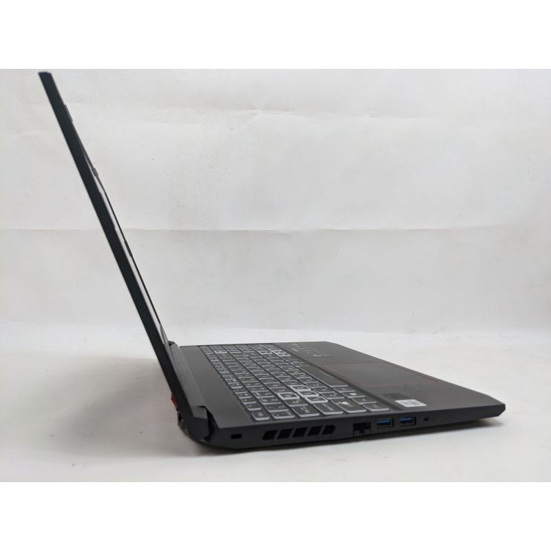 Уценка! БУ Ноутбук 15.6" Acer Nitro 5515, Core i5-10300H (2.5 ГГц) 16GB DDR4, Intel UHD, 256GB SSD