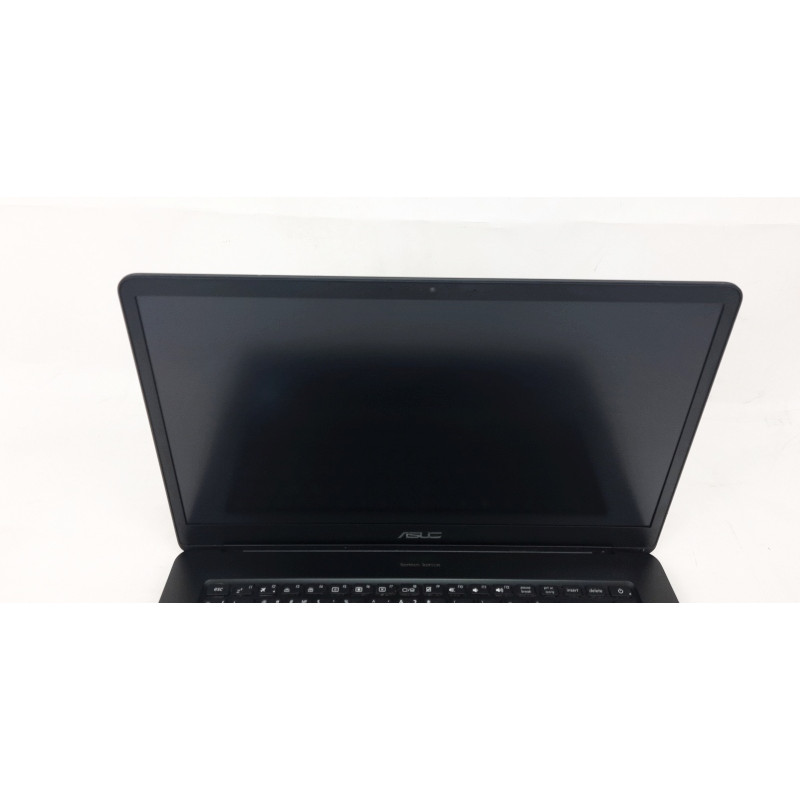 БУ Ноутбук 15.6" Asus ZenBook Pro UX550VE, Core i7-7700HQ (2.8 ГГц) 16GB DDR4, GTX 1050 Ti, 1TB SSD